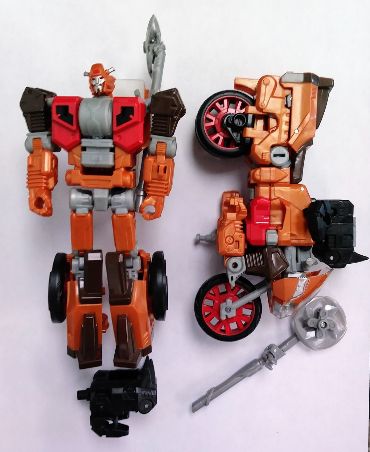 Transformers action figure set - Autobot Wreck-Gar (2017)