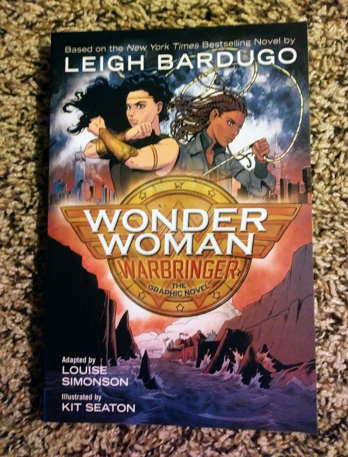 Wonder Woman: Warbringer Graphic Novel, DC