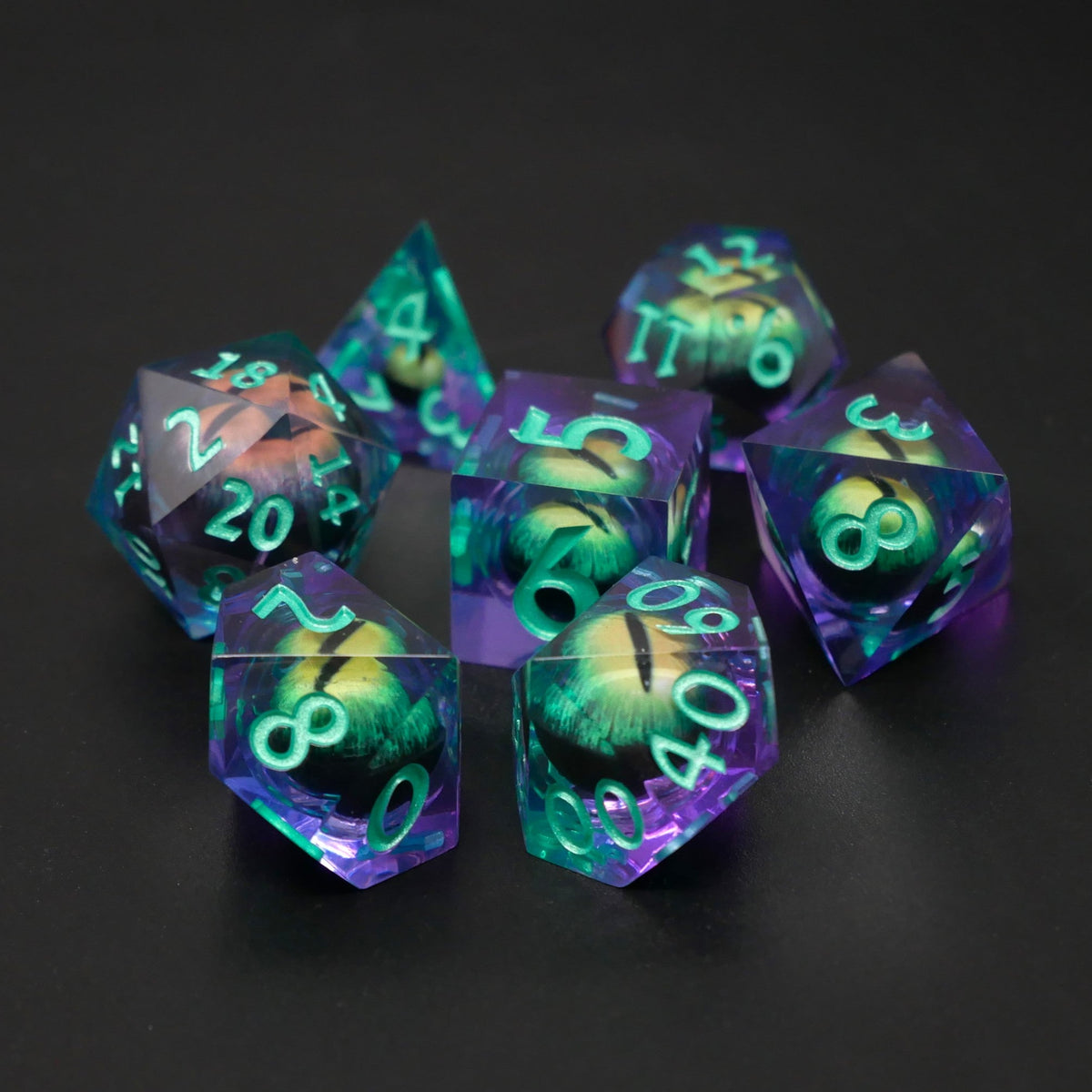 Remorhaz's Eye |  7 Piece Moving Eye DnD Dice Set | Acrylic RPG Gaming Dice